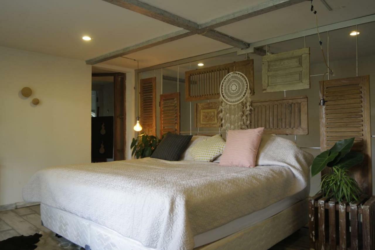 Ruth'S Bed & Breakfast Lembang Exterior photo